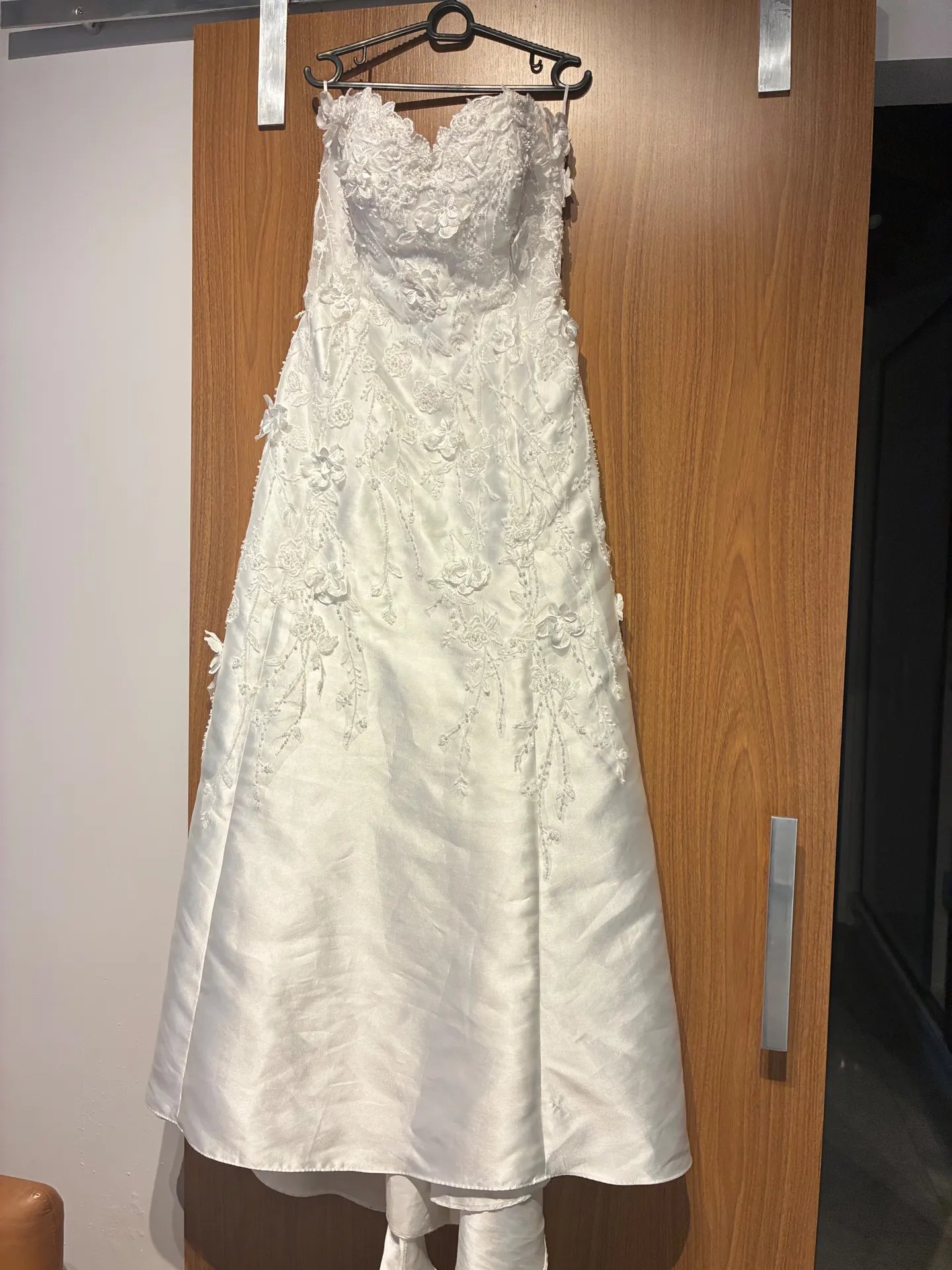 Vestido de noiva usado Ateliê Andrea Fernandes — foto 3